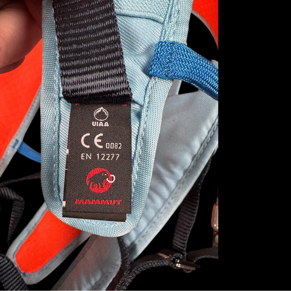 Mammut Ophir 3 Slide Climbing Harness | Sz Large | Worn Once | Belay Device incl - Picture 7 of 9
